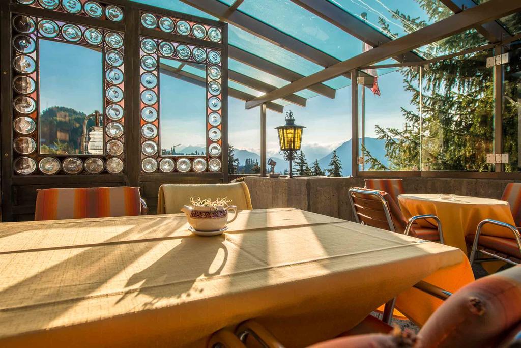 Swiss Chalet-Style Hotel Walliser Spycher 리더알프 외부 사진